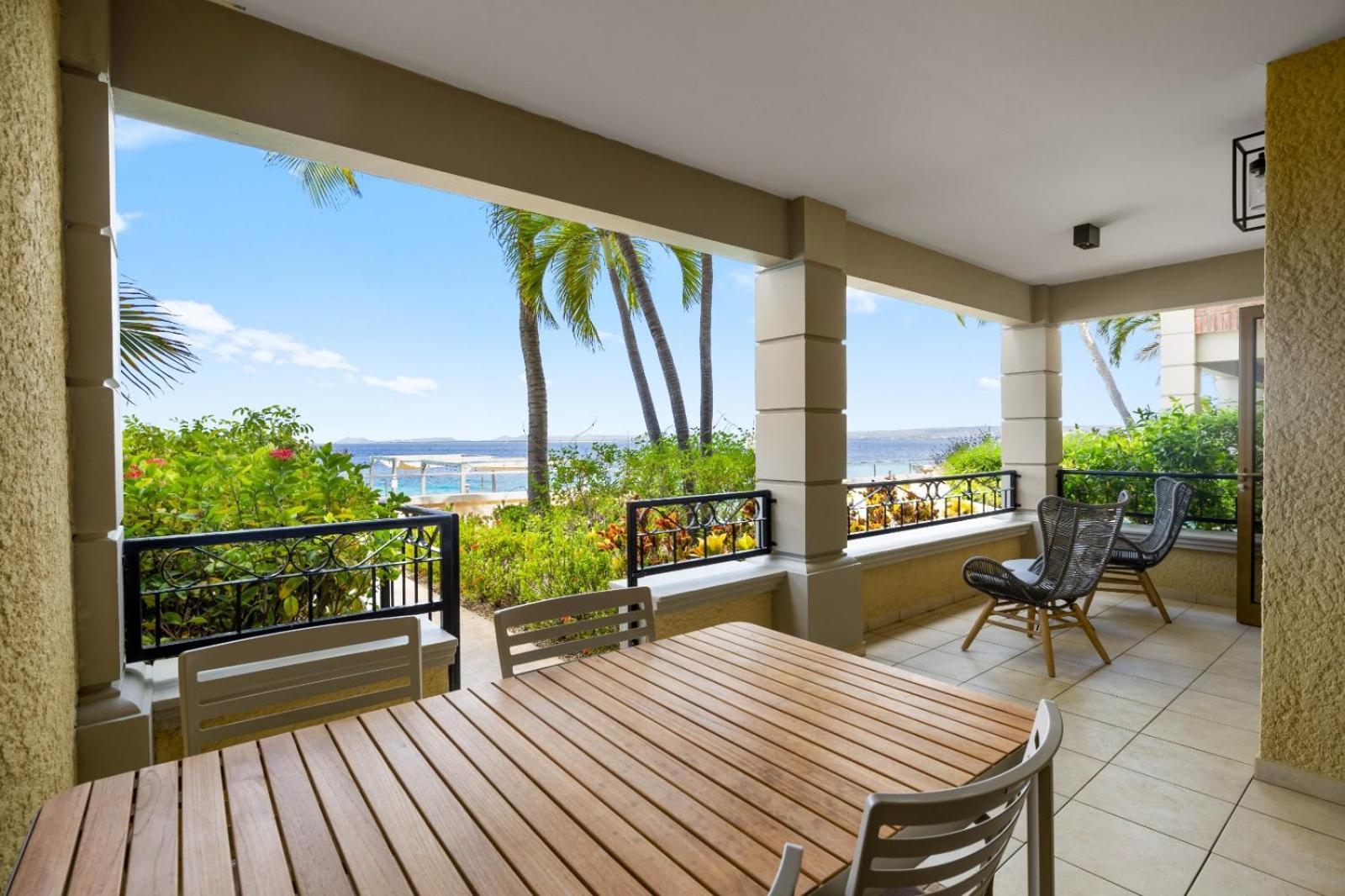 The Bellafonte - Luxury Oceanfront Hotel Kralendijk Exterior foto